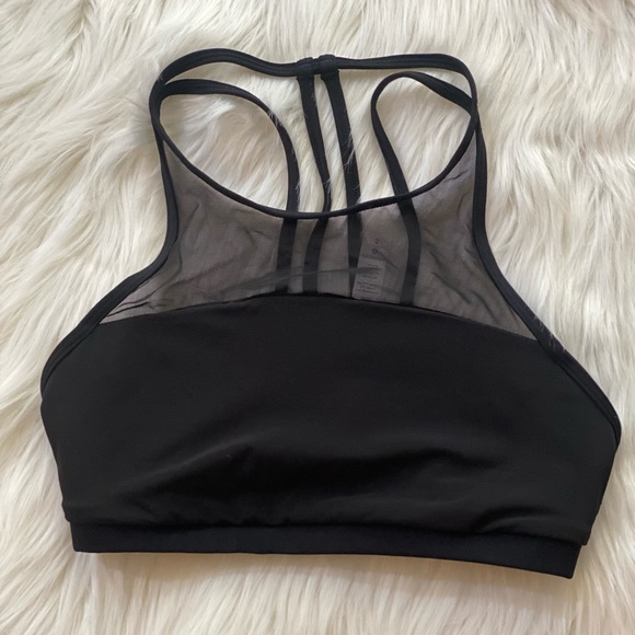 Lululemon high Neck Sport Bra size 2 - Picture 1 of 3
